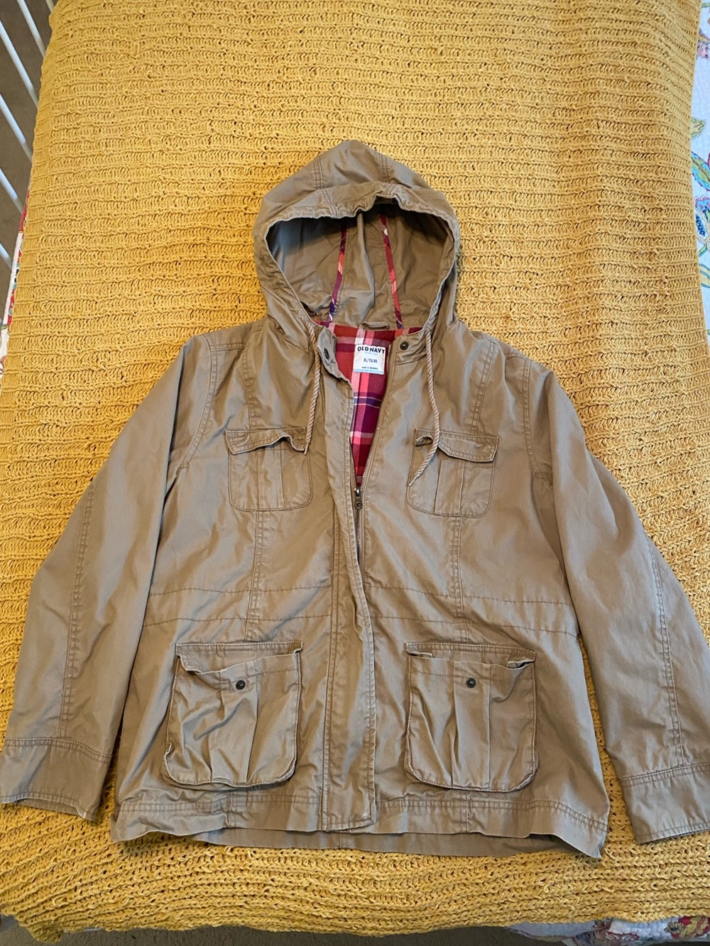 Old Navy Khaki Cargo Utility Jacket – Plaid Lined – Size XL